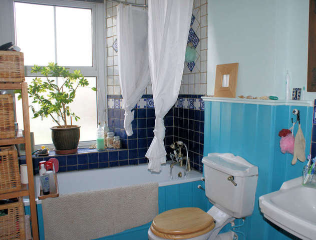  Image of 3 bedroom Cottage for sale in Railway View Pye Corner Hambrook Bristol BS16 at Pye Corner Hambrook Bristol, BS16 1SH
