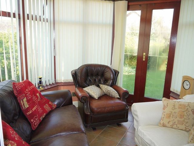  Image of 4 bedroom Detached house for sale in Rake Way Aylesbury HP21 at Rake Way  Aylesbury, HP21 9AL