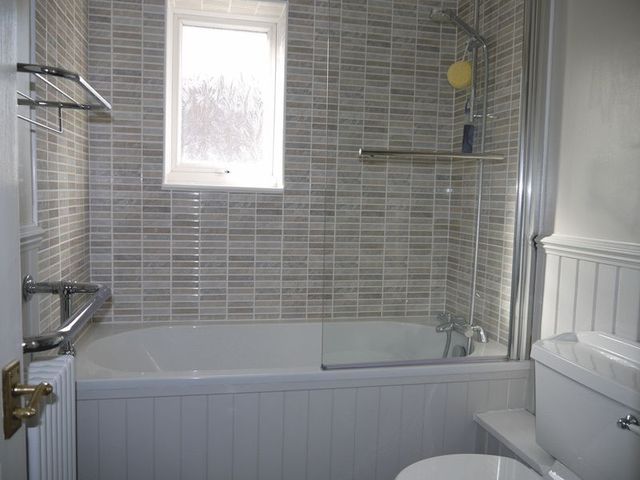  Image of 4 bedroom Detached house for sale in Rake Way Aylesbury HP21 at Rake Way  Aylesbury, HP21 9AL