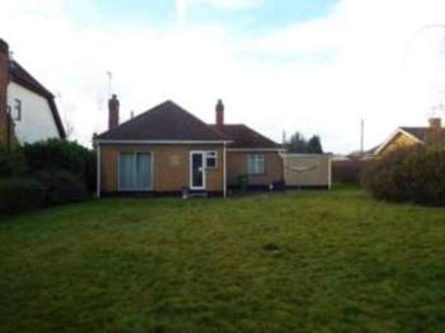  Image of 3 bedroom Bungalow for sale in Church Road Ramsden Bellhouse Billericay CM11 at Ramsden Bellhouse Billericay Ramsden Bellhouse, CM11 1RR