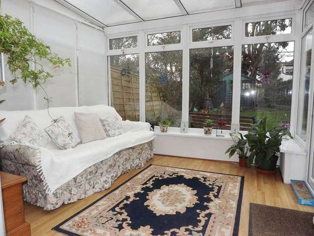  Image of 5 bedroom Semi-Detached house for sale in Ravenswood Avenue Tolworth Surbiton KT6 at Tolworth Surrey Tolworth, KT6 7NP