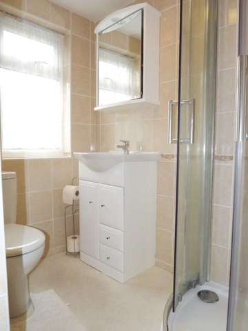  Image of 5 bedroom Semi-Detached house for sale in Ravenswood Avenue Tolworth Surbiton KT6 at Tolworth Surrey Tolworth, KT6 7NP