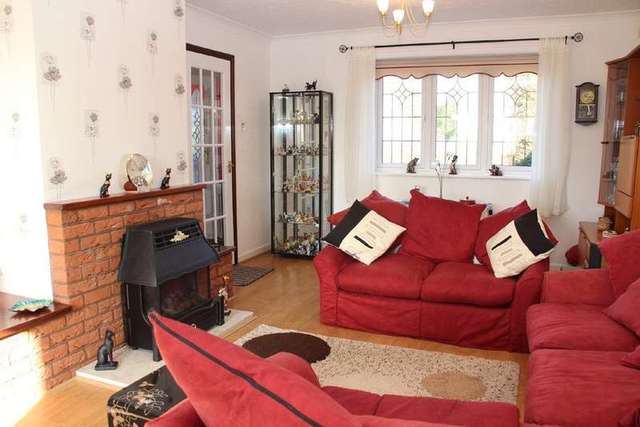  Image of 4 bedroom Detached house for sale in Rectory Lane Mulbarton Norwich NR14 at Mulbarton Norwich Mulbarton, NR14 8AG