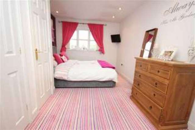  Image of 4 bedroom Property for sale in Regal Fold Rochdale OL12 at Regal Fold Wardle Wardle, OL12 9DD