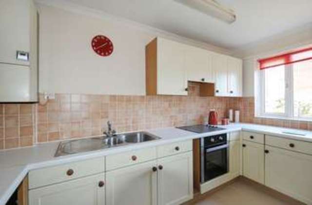  Image of 2 bedroom Flat for sale in Regent Gardens Didcot OX11 at Regent Gardens  Didcot, OX11 8DD