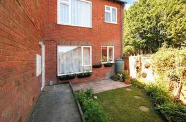  Image of 2 bedroom Flat for sale in Regent Gardens Didcot OX11 at Regent Gardens  Didcot, OX11 8DD