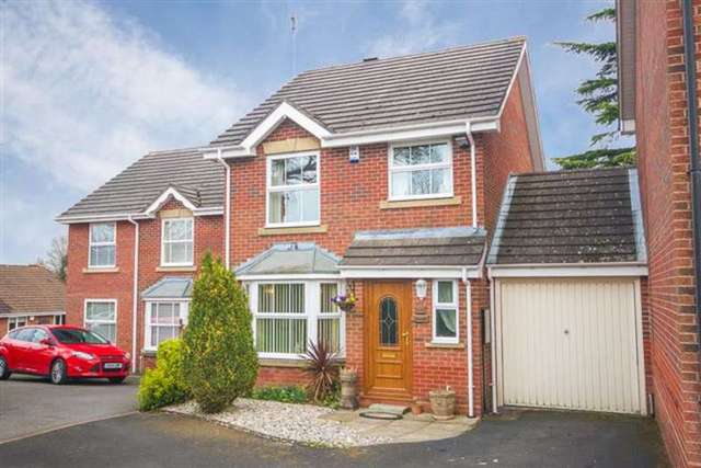  Image of 3 bedroom Detached house for sale in Reynard Close Redditch B97 at Reynard Close  Redditch, B97 6PY