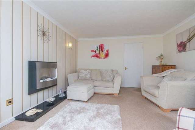  Image of 3 bedroom Detached house for sale in Reynard Close Redditch B97 at Reynard Close  Redditch, B97 6PY