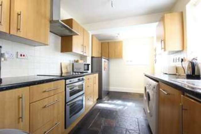  Image of 2 bedroom Terraced house for sale in Reynoldson Street Hull HU5 at Reynoldson Street  Hull, HU5 3BH