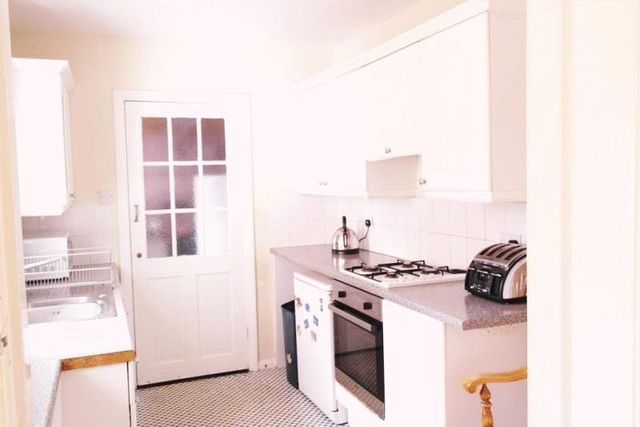  Image of 4 bedroom Detached house to rent in Ripon Gardens Jesmond Newcastle upon Tyne NE2 at Ripon Gardens Jesmond Heaton, NE2 1HN