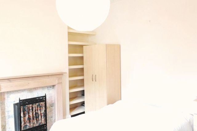  Image of 4 bedroom Detached house to rent in Ripon Gardens Jesmond Newcastle upon Tyne NE2 at Ripon Gardens Jesmond Heaton, NE2 1HN