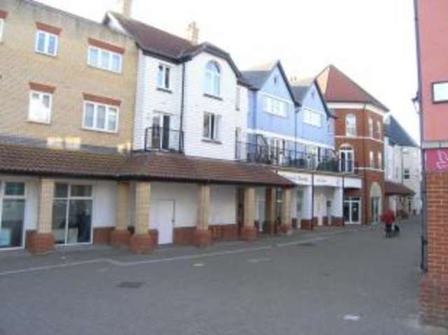  Image of 2 bedroom Flat for sale in Roche Close Rochford SS4 at Roche Close Rochford Great Stambridge, SS4 1PS