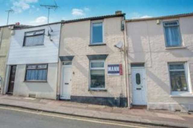  Image of 2 bedroom Terraced house for sale in Rochester Street Chatham ME4 at Chatham Kent Chatham, ME4 6RP