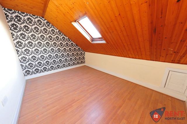  Image of 5 bedroom Maisonette to rent in Rodsley Avenue Gateshead NE8 at Rodsley Avenue Bensham Gateshead, NE8 4LB