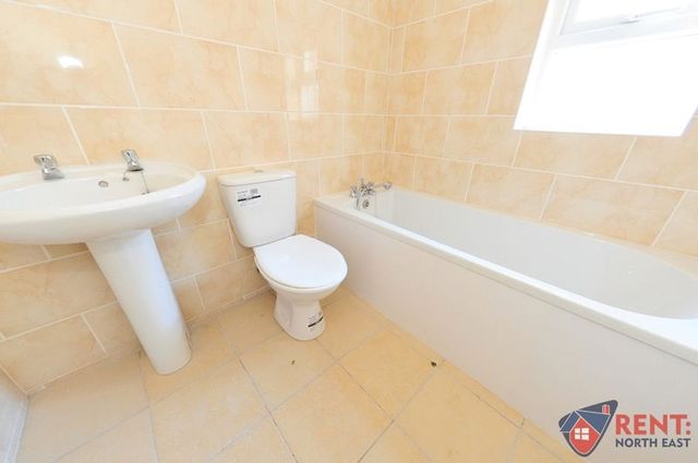  Image of 5 bedroom Maisonette to rent in Rodsley Avenue Gateshead NE8 at Rodsley Avenue Bensham Gateshead, NE8 4LB