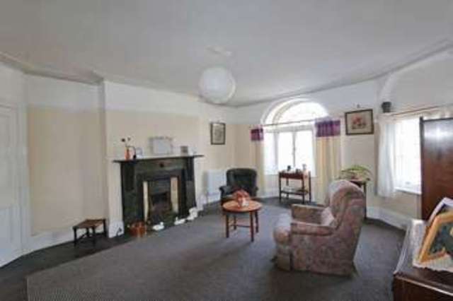  Image of 4 bedroom Detached house for sale in Greatbridge Road Romsey SO51 at Greatbridge Road  Romsey, SO51 8FE