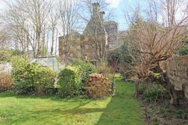  Image of 4 bedroom Detached house for sale in Greatbridge Road Romsey SO51 at Greatbridge Road  Romsey, SO51 8FE