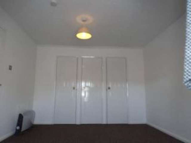  Image of 2 bedroom Maisonette for sale in Greenwood Avenue Rownhams Southampton SO16 at Rownhams Southampton Nursling, SO16 8JS
