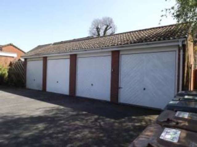  Image of 2 bedroom Maisonette for sale in Greenwood Avenue Rownhams Southampton SO16 at Rownhams Southampton Nursling, SO16 8JS