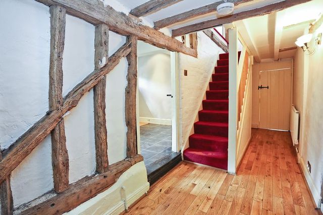  Image of 4 bedroom Detached house for sale in Roydon Road Harlow CM19 at Roydon Road  Harlow, CM19 5DU