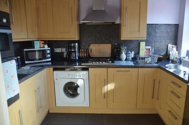  Image of 3 bedroom Semi-Detached house for sale in Roydon Grove Lincoln LN6 at Roydon Grove  Lincoln, LN6 7QP