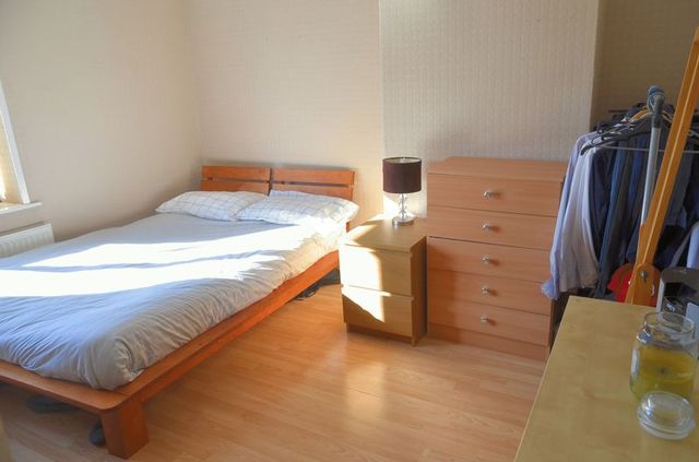  Image of 3 bedroom Semi-Detached house for sale in Roydon Grove Lincoln LN6 at Roydon Grove  Lincoln, LN6 7QP