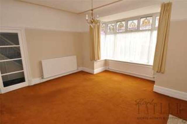  Image of 4 bedroom Semi-Detached house to rent in Rycroft Road Meols Wirral CH47 at Meols Wirral Hoylake, CH47 9RQ