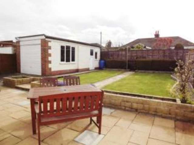  Image of 2 bedroom Bungalow for sale in Rydal Road Harrogate HG1 at Harrogate North Yorkshire Bilton, HG1 4SD