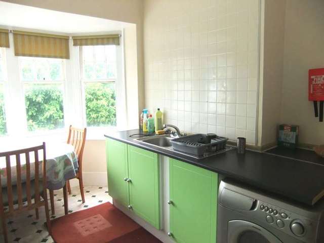  Image of 2 bedroom Flat for sale in Saffrons Road Eastbourne BN21 at 16 Saffrons Road  Eastbourne, BN21 1DU