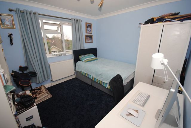  Image of 4 bedroom Detached house for sale in Sandringham Road Southampton SO18 at Sandringham Road Bitterne Park Southampton, SO18 1JJ