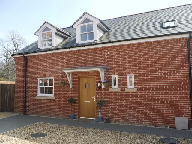  Image of 3 bedroom Mews for sale in Stableyard Mews Sarisbury Green Southampton SO31 at Stableyard Mews Sarisbury Green Southampton, SO31 7NR