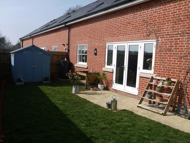  Image of 3 bedroom Mews for sale in Stableyard Mews Sarisbury Green Southampton SO31 at Stableyard Mews Sarisbury Green Southampton, SO31 7NR