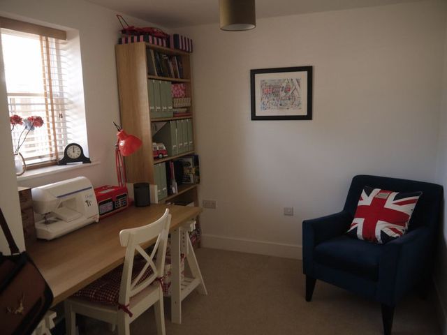  Image of 3 bedroom Mews for sale in Stableyard Mews Sarisbury Green Southampton SO31 at Stableyard Mews Sarisbury Green Southampton, SO31 7NR