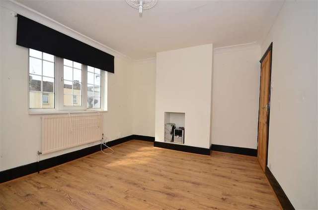 Image of 3 bedroom Terraced house for sale in Saunders Street Gillingham ME7 at Gillingham Kent Gillingham, ME7 1HX
