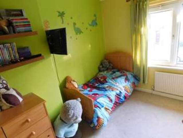  Image of 2 bedroom Terraced house for sale in Scholes Street Bradford BD5 at Bradford West Yorkshire Bradford, BD5 9PT
