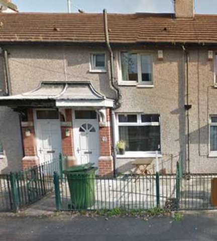 Image of 2 bedroom Terraced house for sale in Scholes Street Bradford BD5 at Bradford West Yorkshire Bradford, BD5 9PT