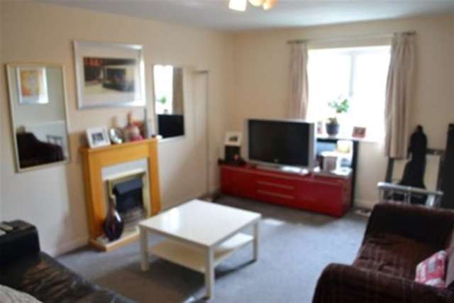  Image of 2 bedroom Flat to rent in School Lane Elworth Sandbach CW11 at Sandbach, CW11 3HU