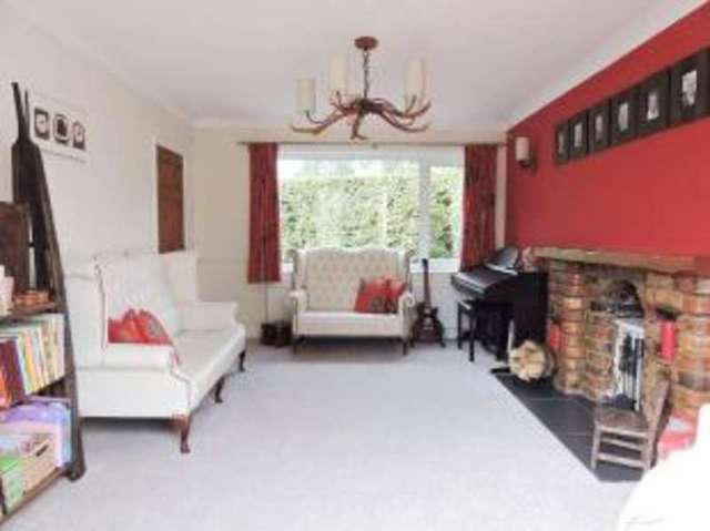  Image of 3 bedroom Detached house for sale in Scriven Road Knaresborough HG5 at Knaresborough North Yorkshire Scriven, HG5 9EJ