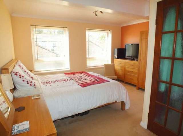  Image of 4 bedroom Detached house for sale in Ash Grove Seaton EX12 at Ash Grove  Seaton, EX12 2TT