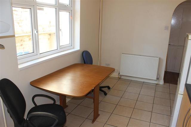  Image of 4 bedroom Detached house to rent in Second Avenue Selly Park Birmingham B29 at Second Avenue Selly Park BIRMINGHAM, B29 7HD