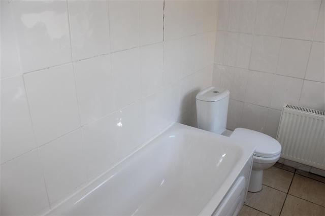  Image of 4 bedroom Detached house to rent in Second Avenue Selly Park Birmingham B29 at Second Avenue Selly Park BIRMINGHAM, B29 7HD