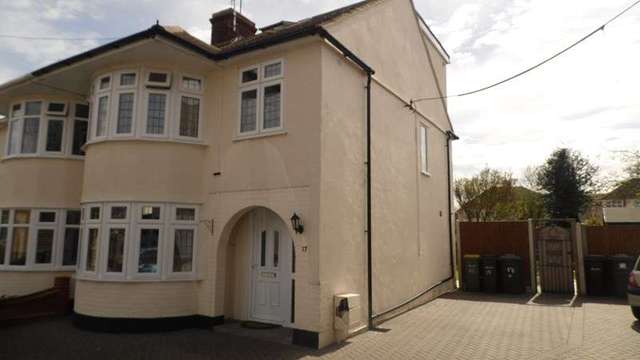  Image of 4 bedroom Semi-Detached house for sale in Seddons Walk Hockley SS5 at Seddons Walk  Hockley, SS5 5DB