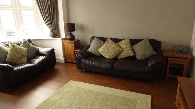  Image of 4 bedroom Semi-Detached house for sale in Seddons Walk Hockley SS5 at Seddons Walk  Hockley, SS5 5DB