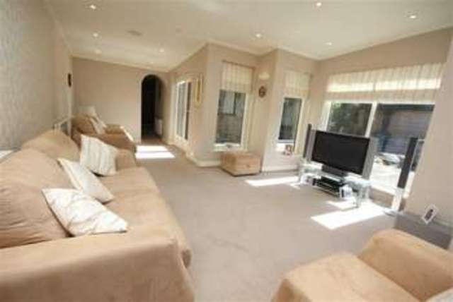  Image of 4 bedroom Property for sale in Seven Acres Lane Rochdale OL12 at Seven Acres Lane Norden Norden, OL12 7RW