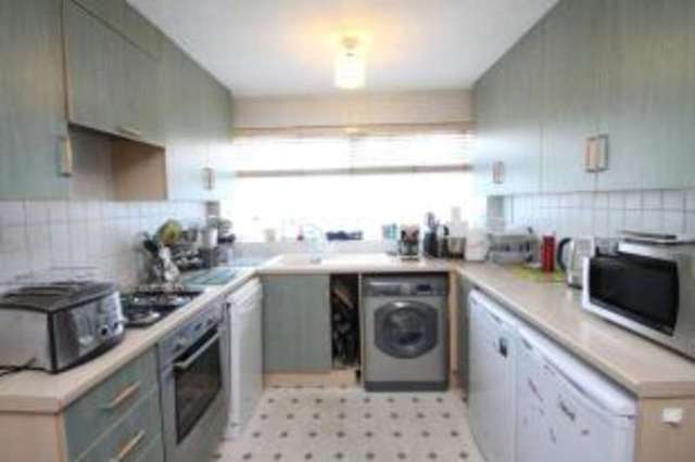  Image of 3 bedroom Maisonette for sale in Seymour Villas London SE20 at London Anerly Penge, SE20 8TR