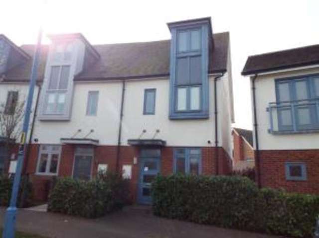  Image of 4 bedroom End of Terrace for sale in Shackerstone Close Broughton Milton Keynes MK10 at Broughton Milton Keynes Milton Keynes Village, MK10 9RB