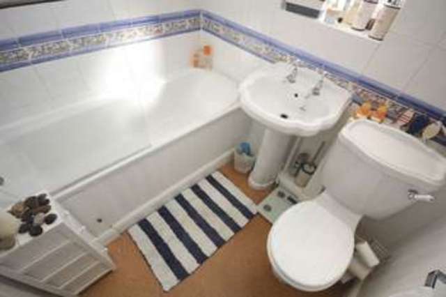  Image of 2 bedroom Semi-Detached house to rent in Sheraton Road Newton Aycliffe DL5 at Sheraton Road  Newton Aycliffe, DL5 5PJ