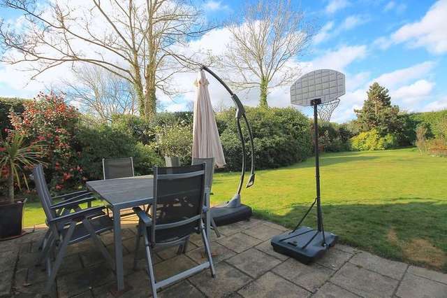  Image of 4 bedroom Detached house for sale in Ship Street East Grinstead RH19 at East Grinstead West Sussex, RH19 4DX