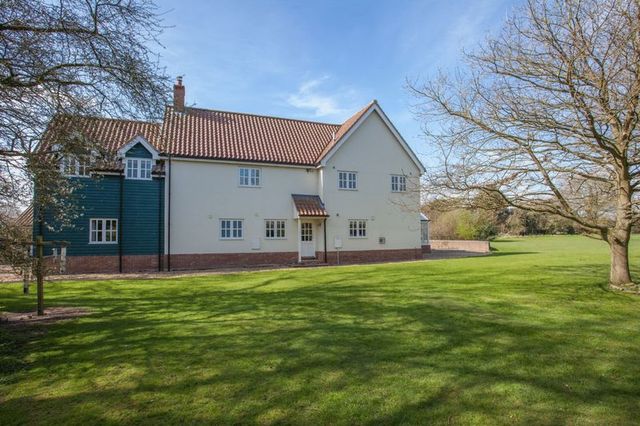  Image of 4 bedroom Detached house for sale in High Street Shipdham Thetford IP25 at High Street Shipdham Thetford, IP25 7PA