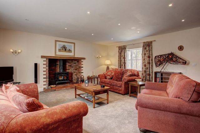  Image of 4 bedroom Detached house for sale in High Street Shipdham Thetford IP25 at High Street Shipdham Thetford, IP25 7PA